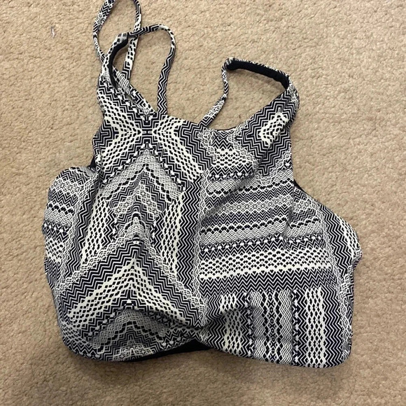 Xhilaration black bikini top XS - Picture 1 of 4